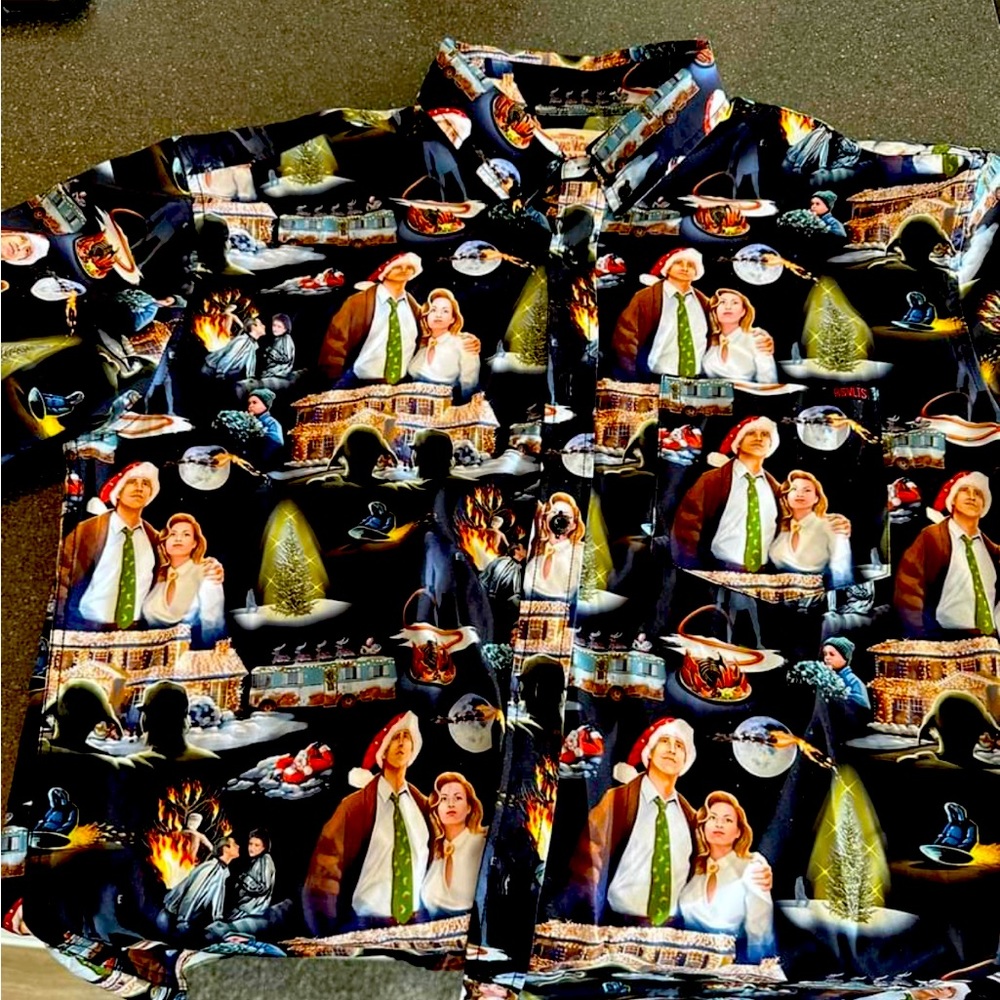 COPY - Size Large Rsvlt Christmas Vacation